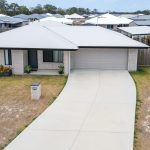 9 Sailaway Court, Eli Waters, QLD 4655 AUS