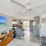 6 Twolyn Street, Urangan, QLD 4655 AUS
