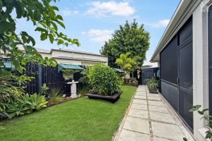 36/230 Pulgul Street, Urangan, QLD 4655 AUS