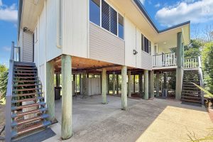 18 Annette Street, Dundowran Beach, QLD 4655 AUS