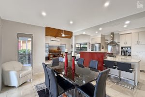 38 Mant Street, Point Vernon, QLD 4655 AUS