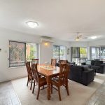 1/438 The Esplanade, Torquay, QLD 4655 AUS