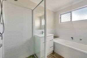 7 Bonavista Way, Eli Waters, QLD 4655 AUS