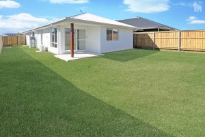 61 Dougan Street, Point Vernon, QLD 4655 AUS