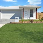 61 Dougan Street, Point Vernon, QLD 4655 AUS