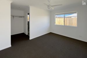 61 Dougan Street, Point Vernon, QLD 4655 AUS