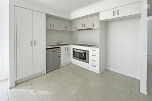 61 Dougan Street, Point Vernon, QLD 4655 AUS