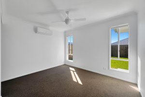 26 Woodswallow Avenue, Point Vernon, QLD 4655 AUS